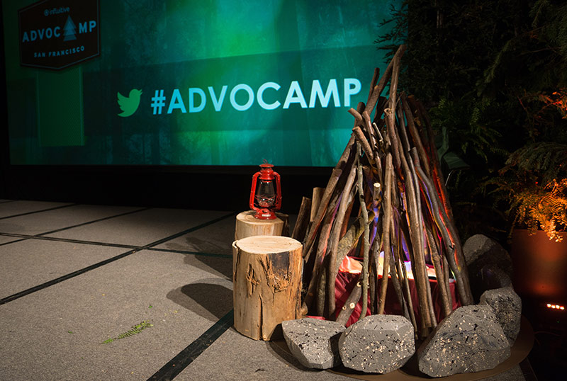 advocamp_2015_customers_camp_stage_fire_2